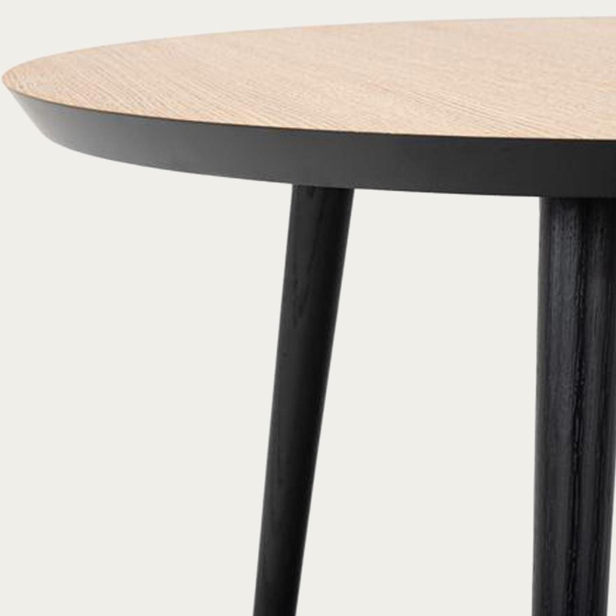 Oak & Black WW Coffee Table – image 2