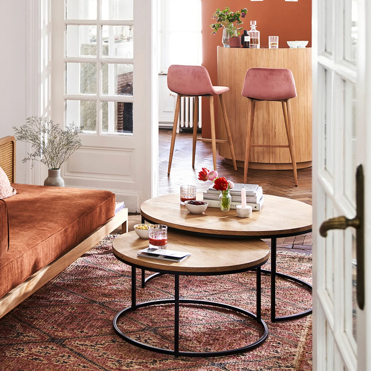 Set of 2 Hiba Large Nesting Coffee Tables with Oak Table Tops – image 2