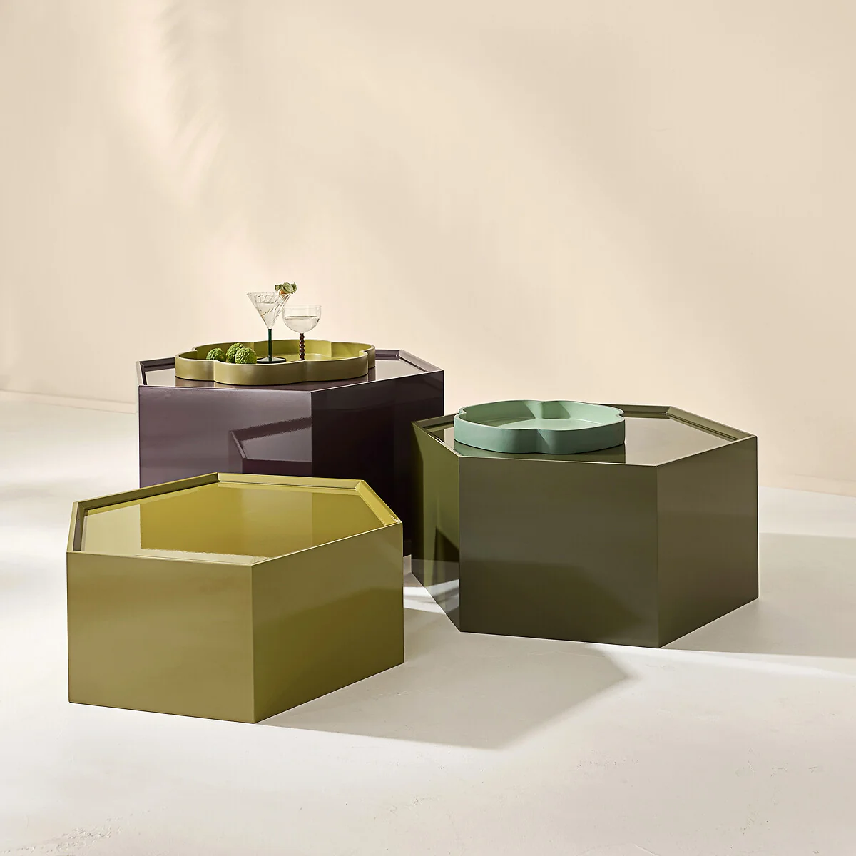 Set of 3 Wai Stackable Coffee Tables – image 3