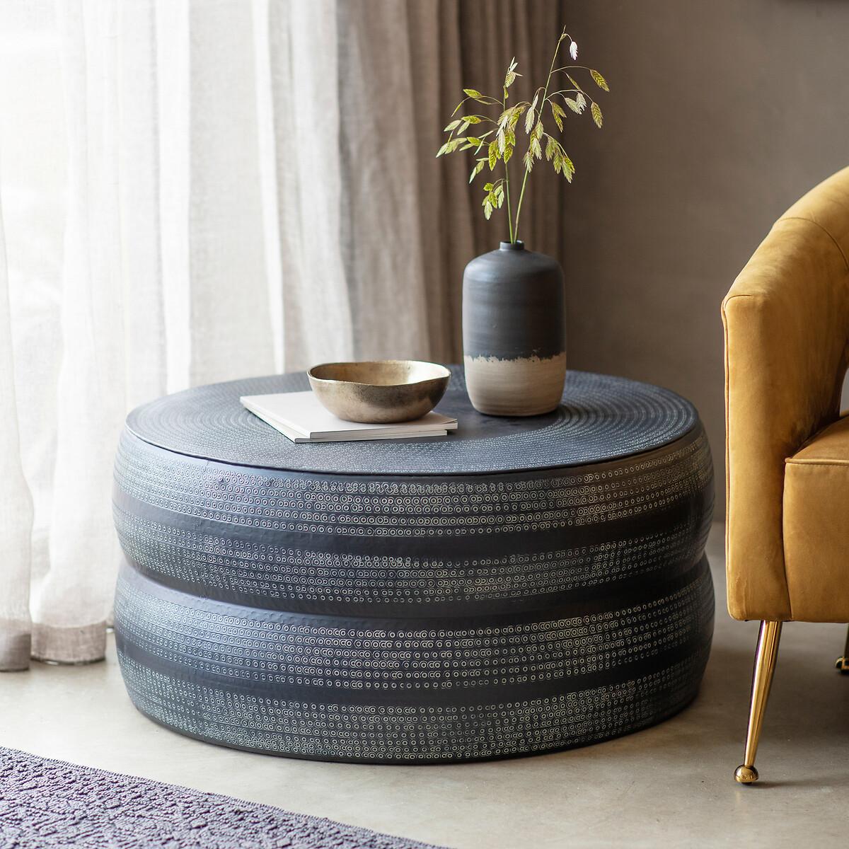 Sikar Boho Embossed Coffee Table – image 2