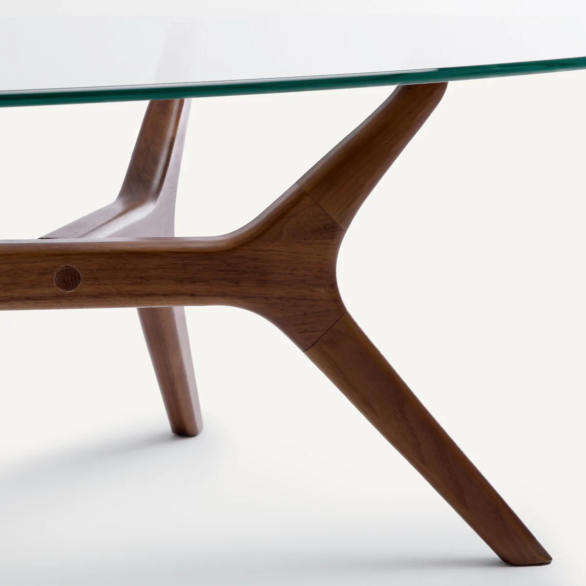 Maricielo Oval Coffee Table in Walnut and Glass – image 5