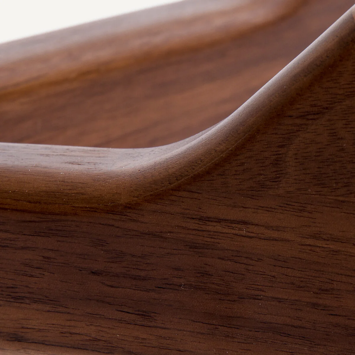 Maricielo Oval Coffee Table in Walnut and Glass – image 7