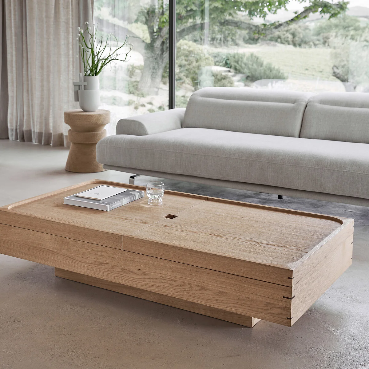 Hibashi Coffee Table in Oak Veneer – image 2