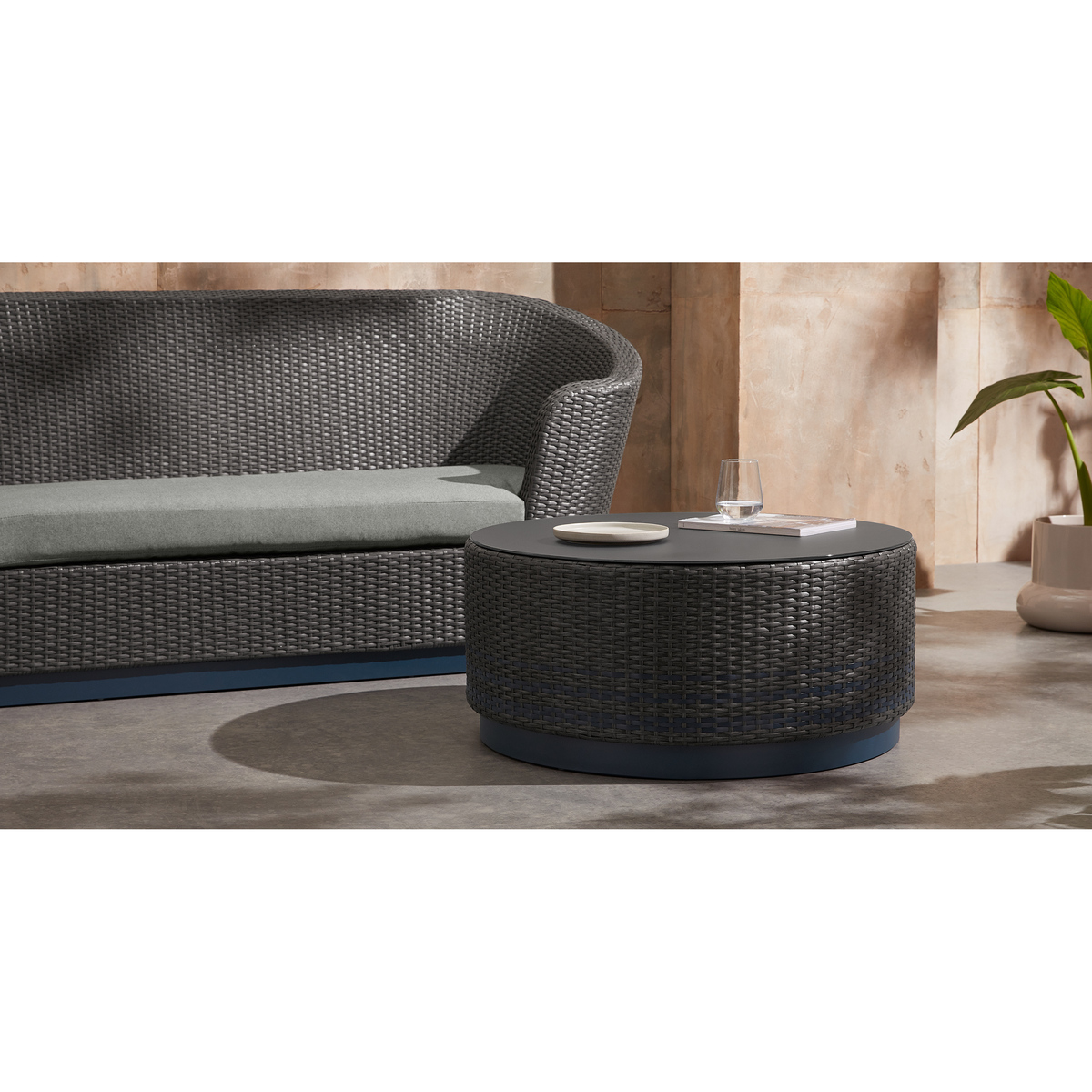 Bulao Garden Coffee Table, Rattan and Blue – image 2