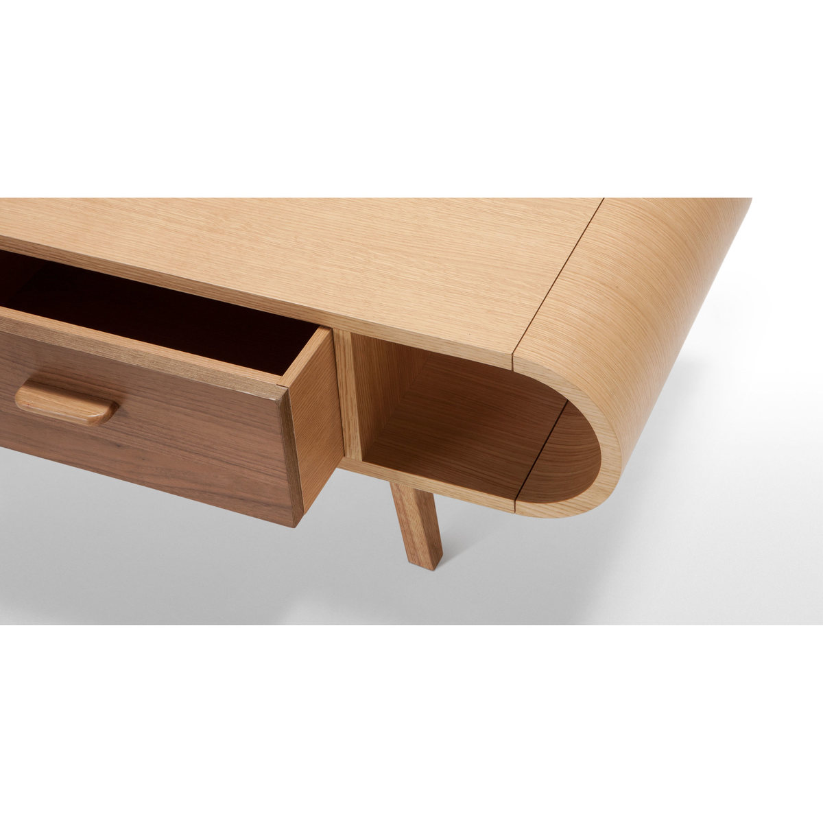 Fonteyn Coffee Table, Oak and Walnut – image 6