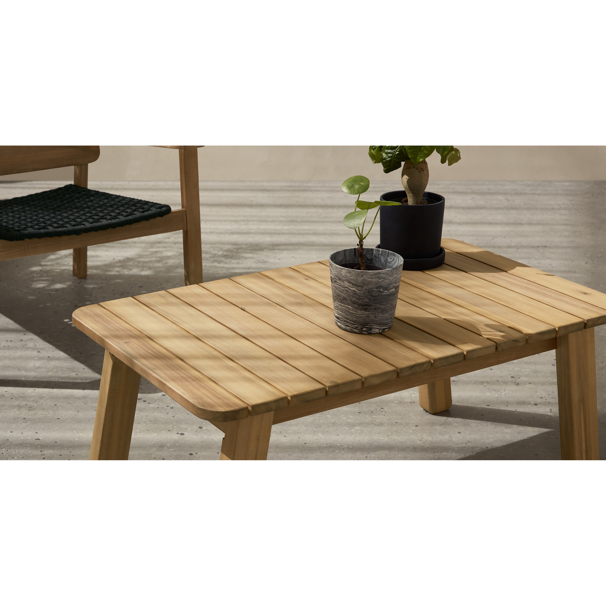Jala Garden Coffee Table, Acacia wood – image 3