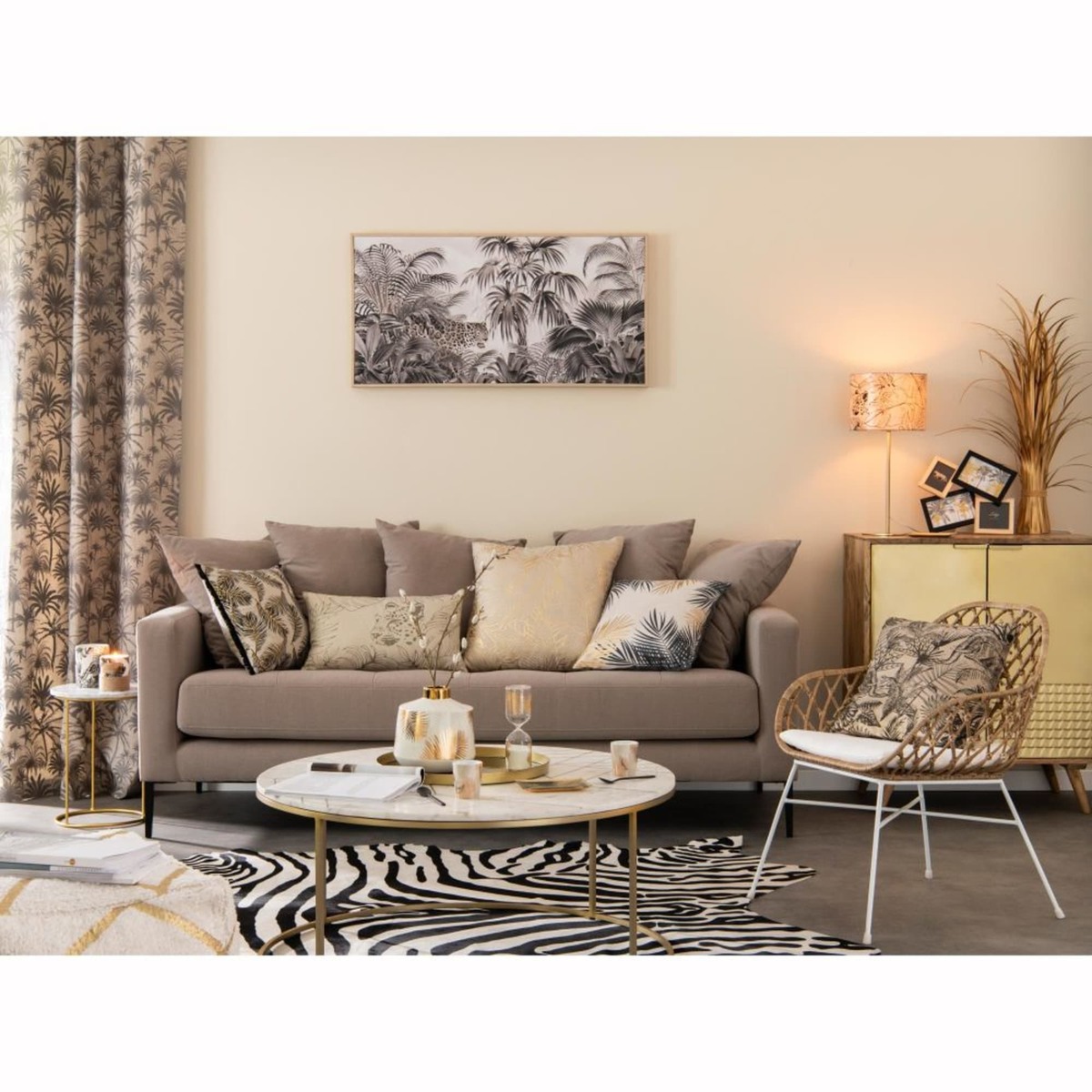 Gold Iron and White Marble Round Coffee Table Izmir – image 4