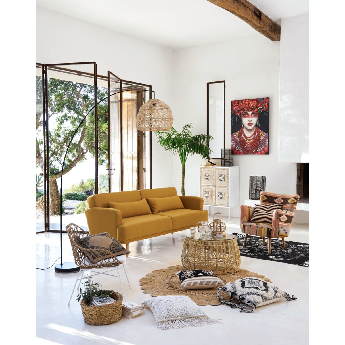 Round Rattan and Glass Coffee Table Manoha – image 3