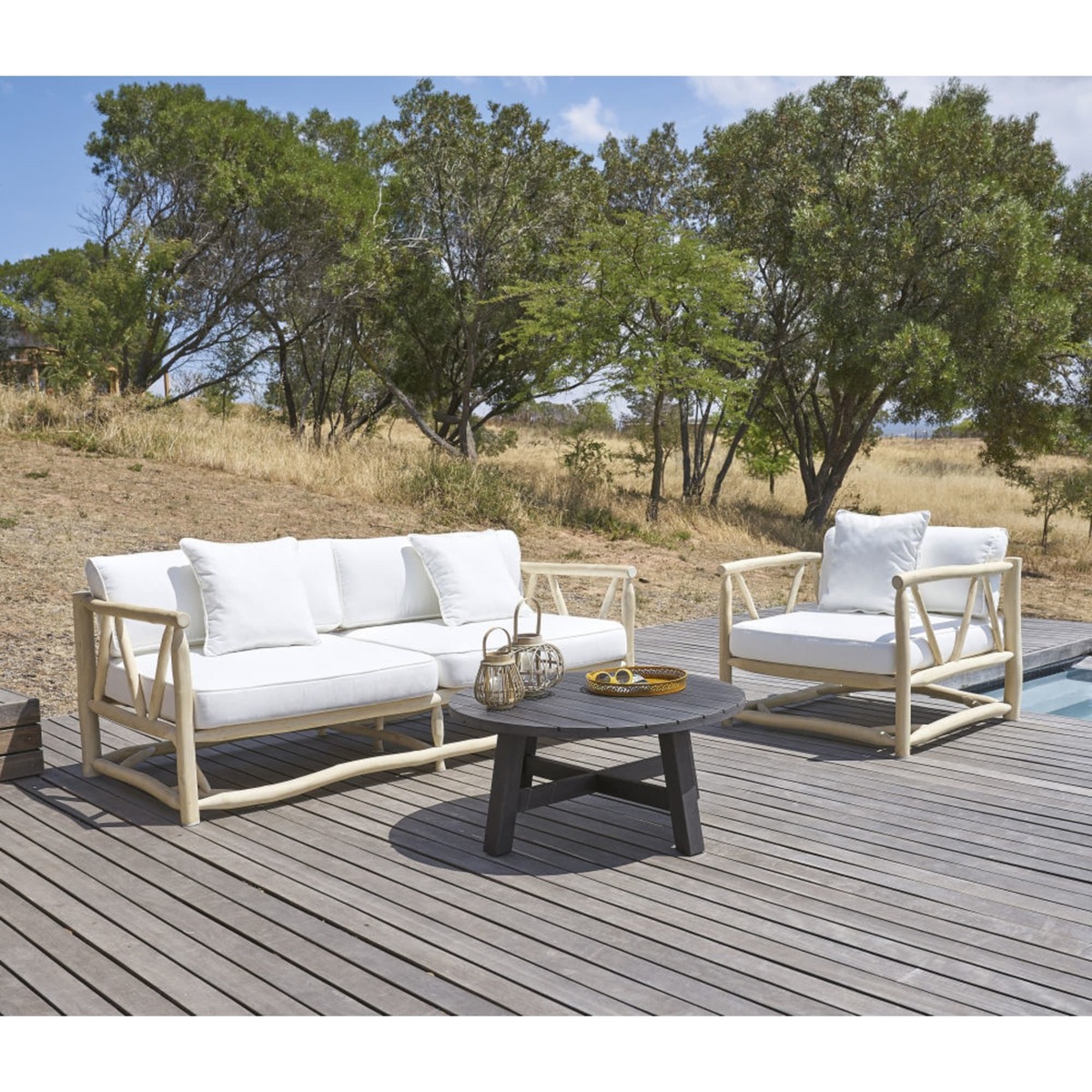 Aluminium and Black Tempered Glass Round Garden Coffee Table Thetis – image 5