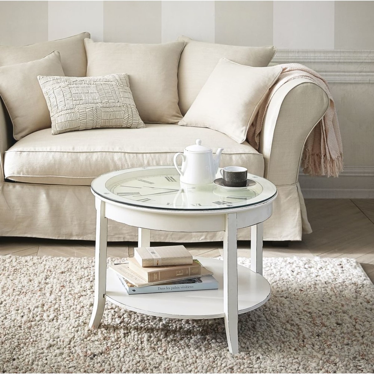 Glass and wood round clock coffee table in white with distressed finish D 72cm Teatime – image 2