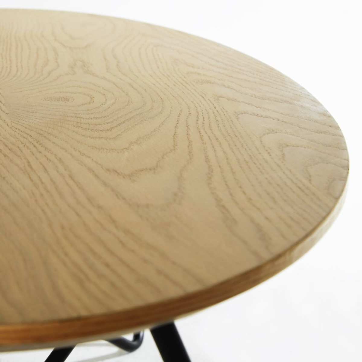 Oval Coffee Table with Black Metal Legs Mindelo – image 3
