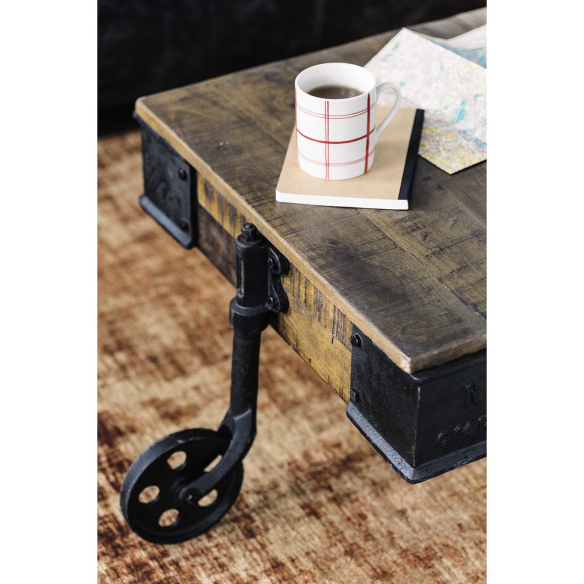 Solid mango wood and metal industrial coffee table on castors W 130cm Colorado – image 6