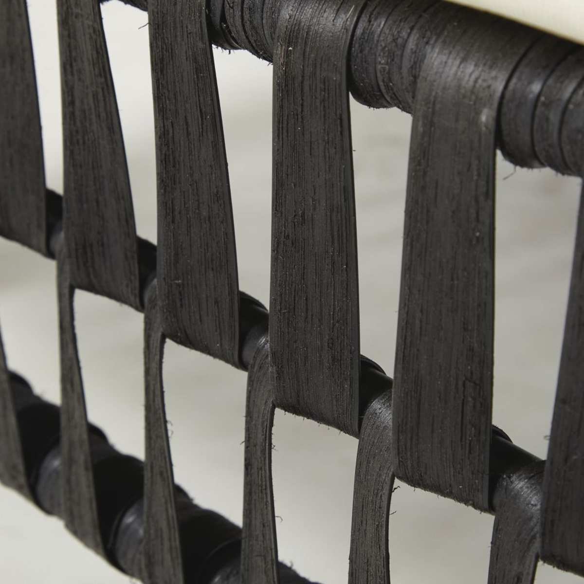 Black Woven Resin and Glass Garden Coffee Table Massai – image 4