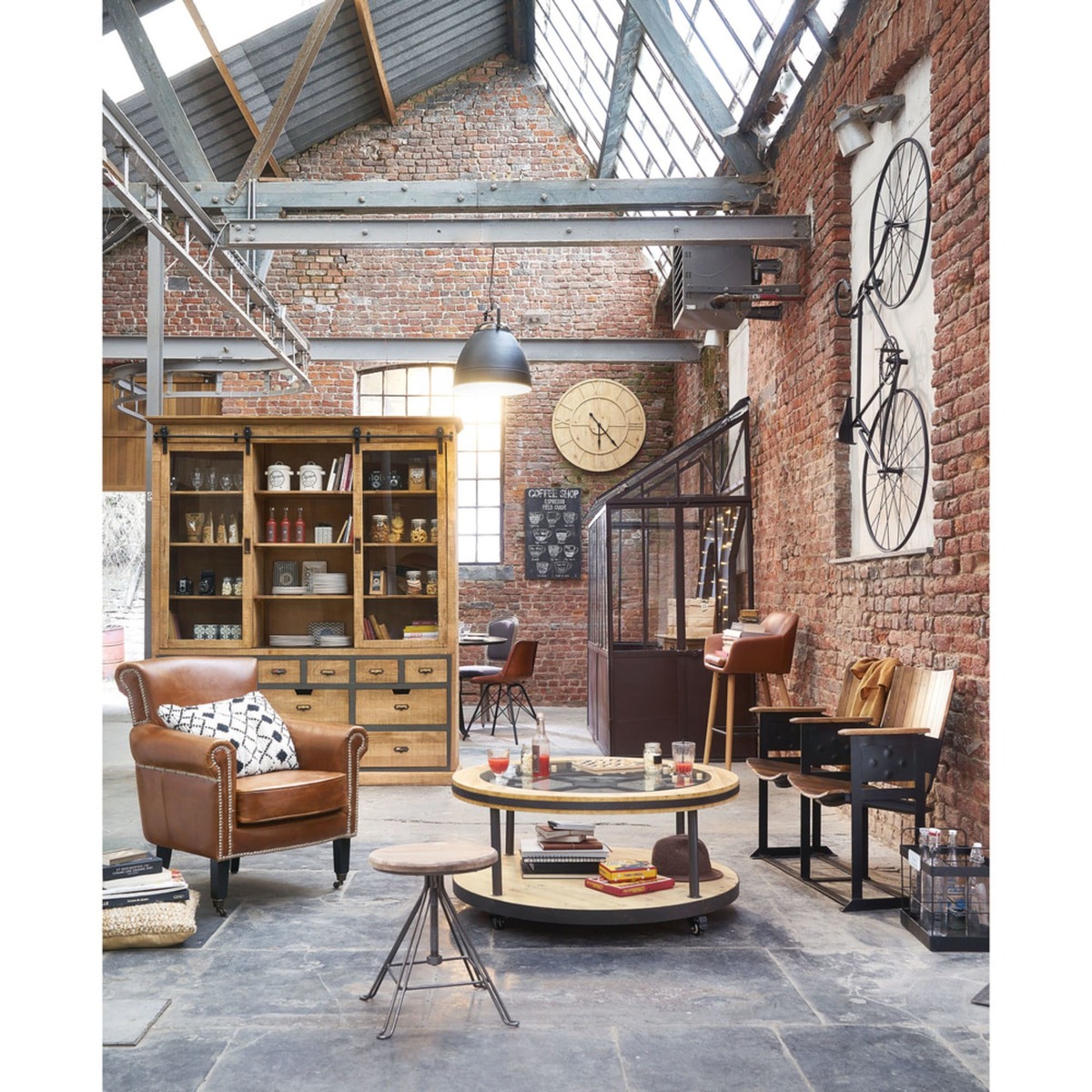 Round Clock Coffee Table Burton – image 5