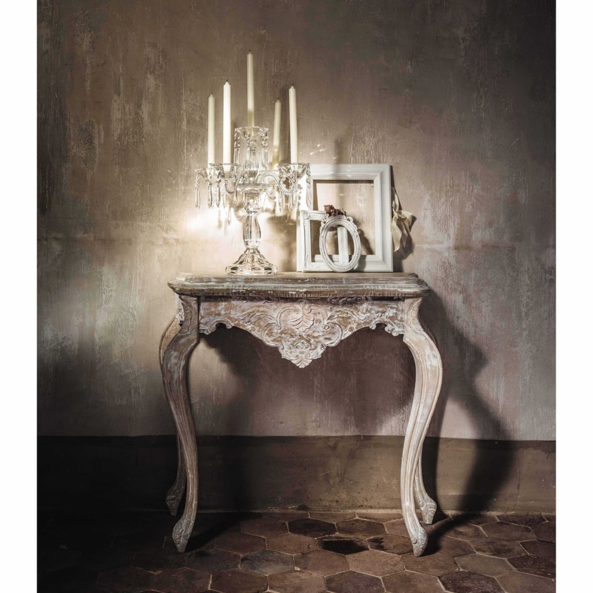 Whitewashed mango wood console table in distressed finish W 86cm Neuilly – image 2