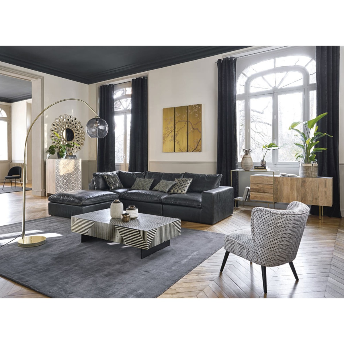Coffee Table with Black and White Graphic Print Kalei – image 2