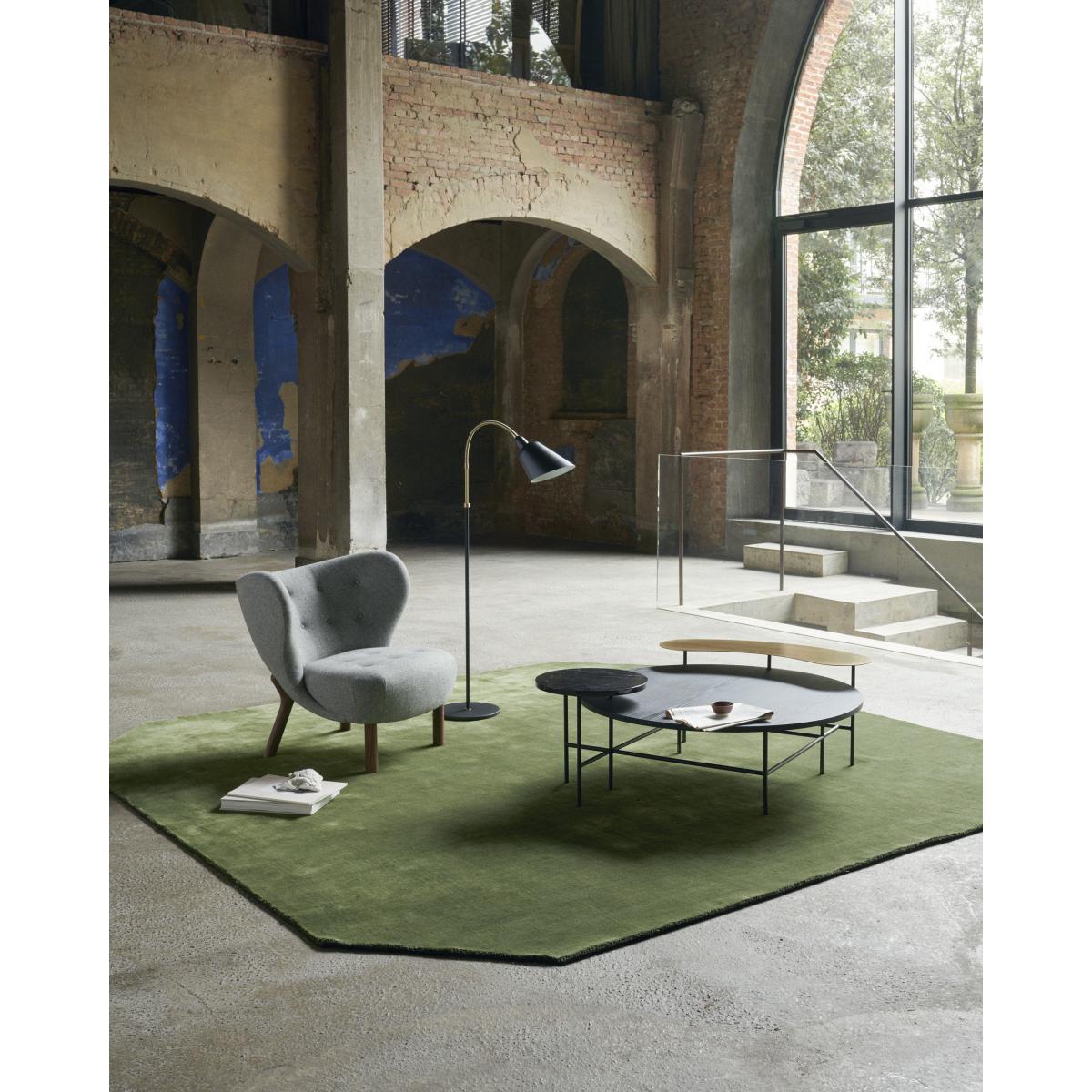 Palette JH25 Coffee table - / 3 tops by &tradition Black/Gold – image 2