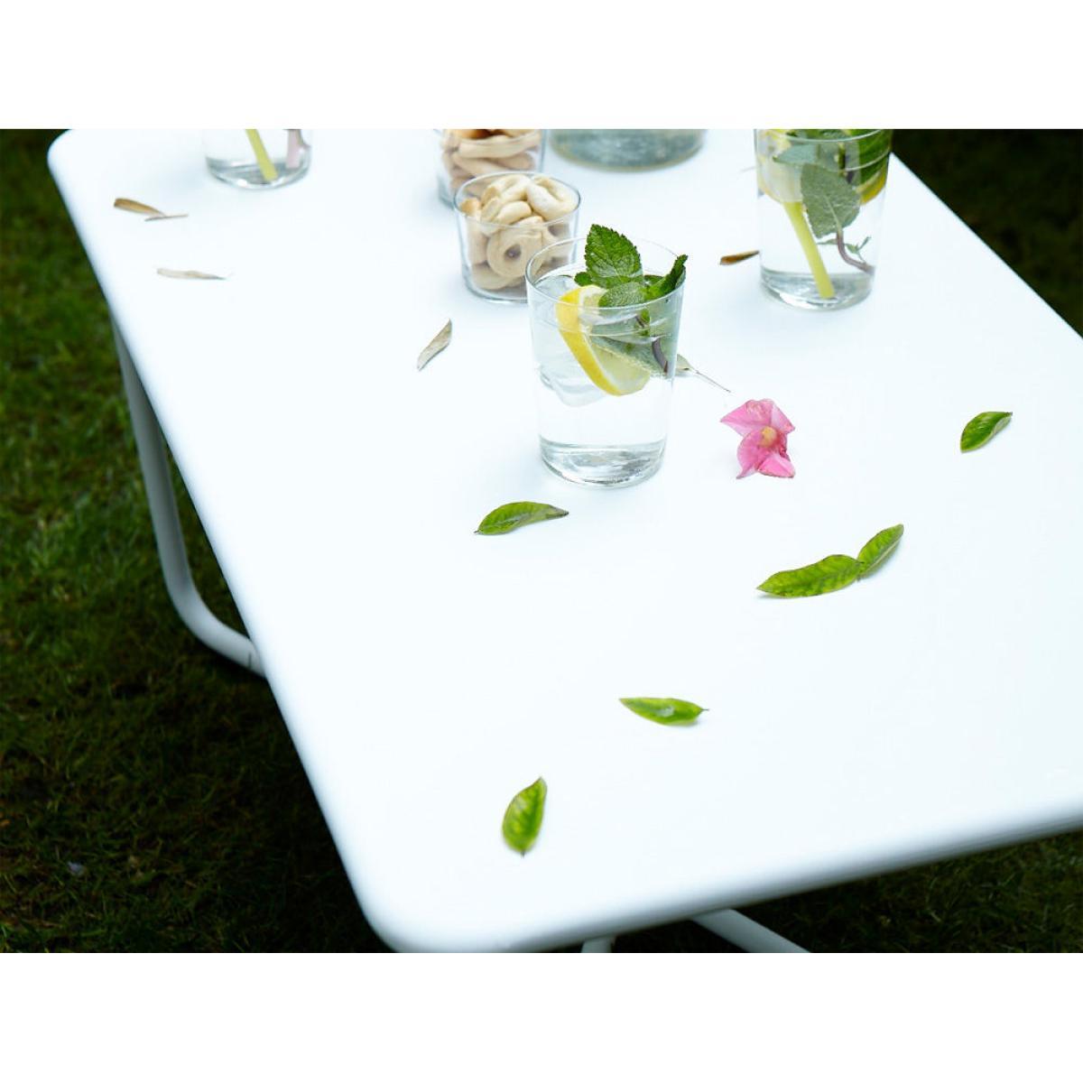 Croisette Coffee table - 98 x 57 cm / Metal by Fermob Black – image 5