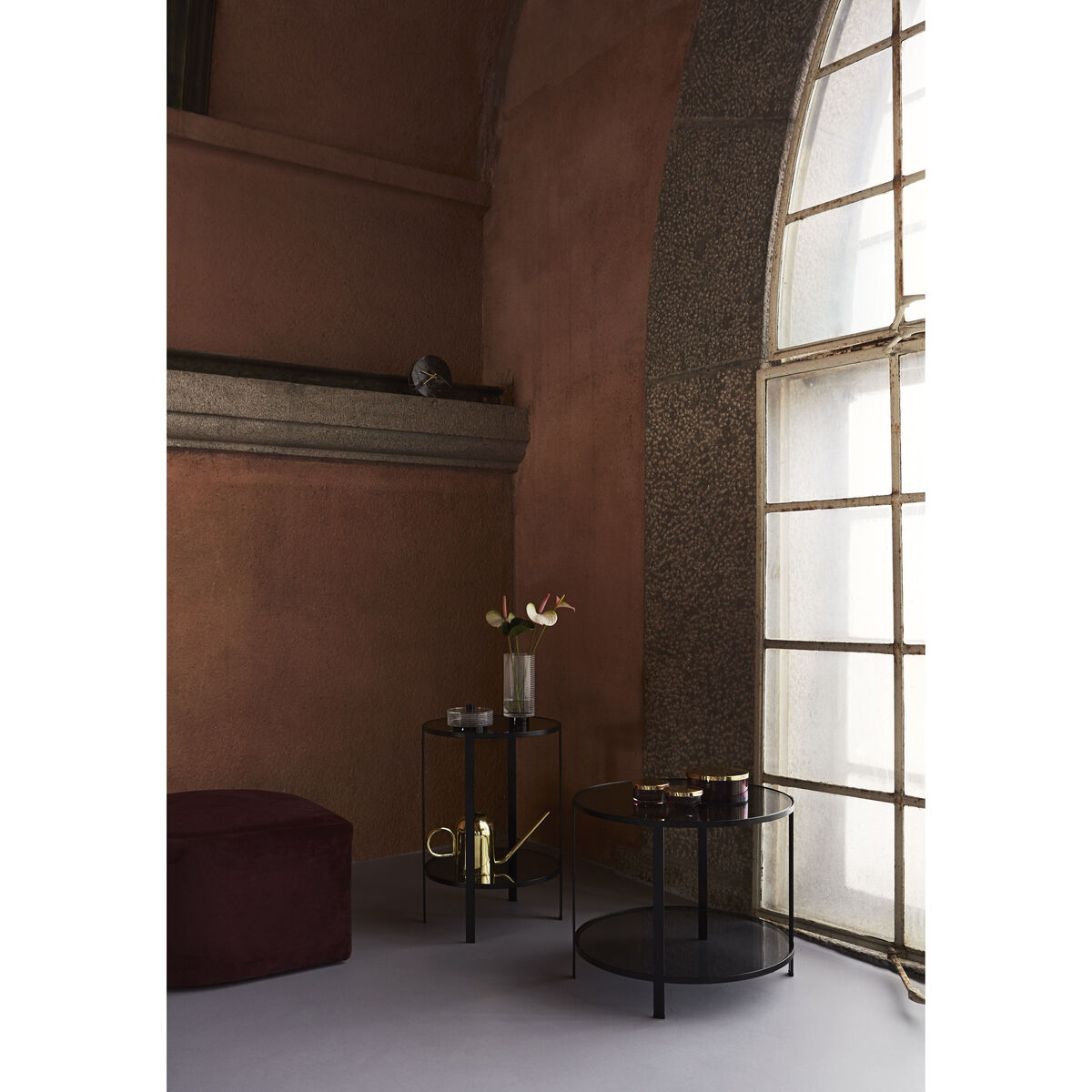 Fumi Coffee table - / Ø 55 x H 45 cm by AYTM Black – image 2
