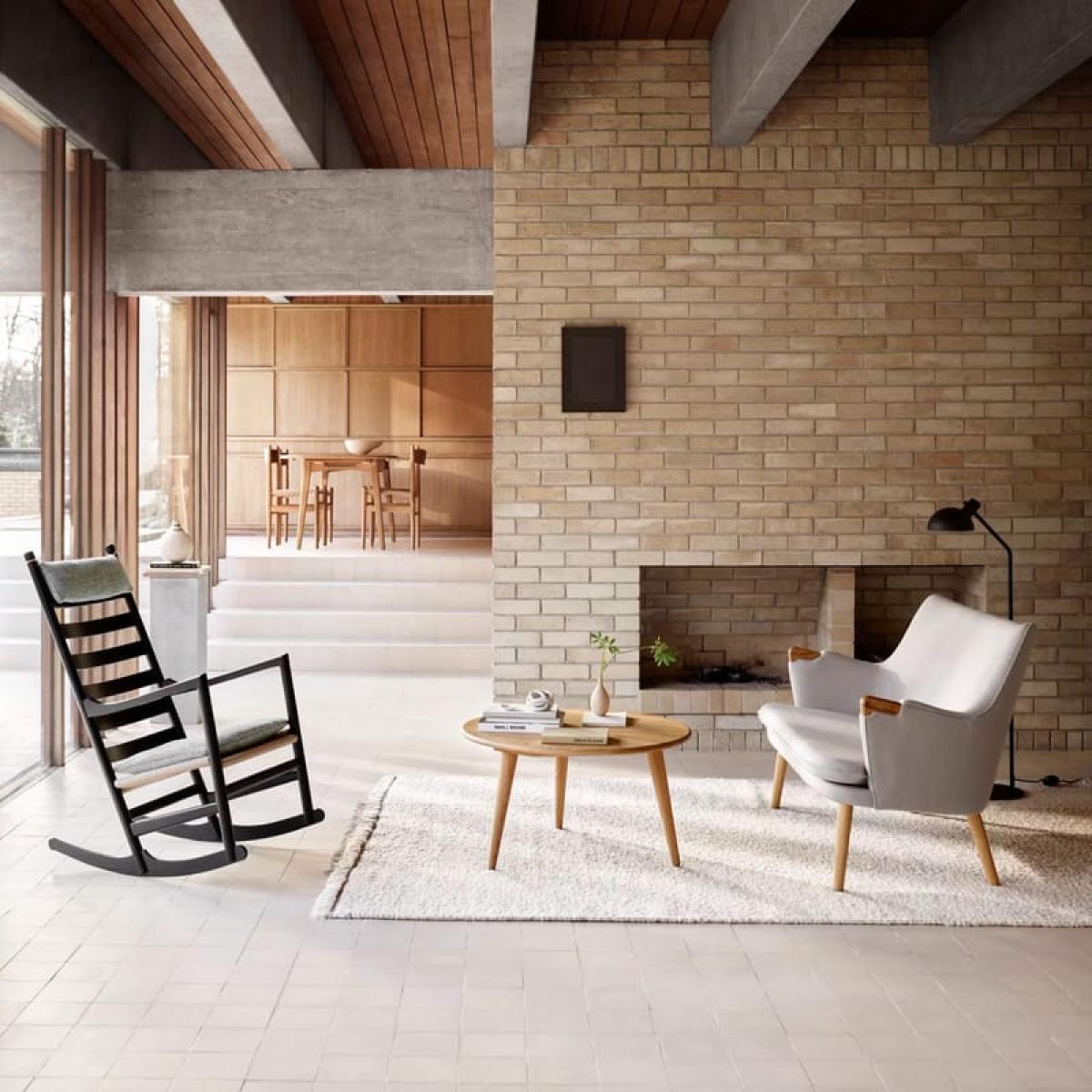 CH008 Coffee table natural wood / Hans J. Wegner, 1954 - Ø 78 x H 53 cm - CARL HANSEN & SON – image 3