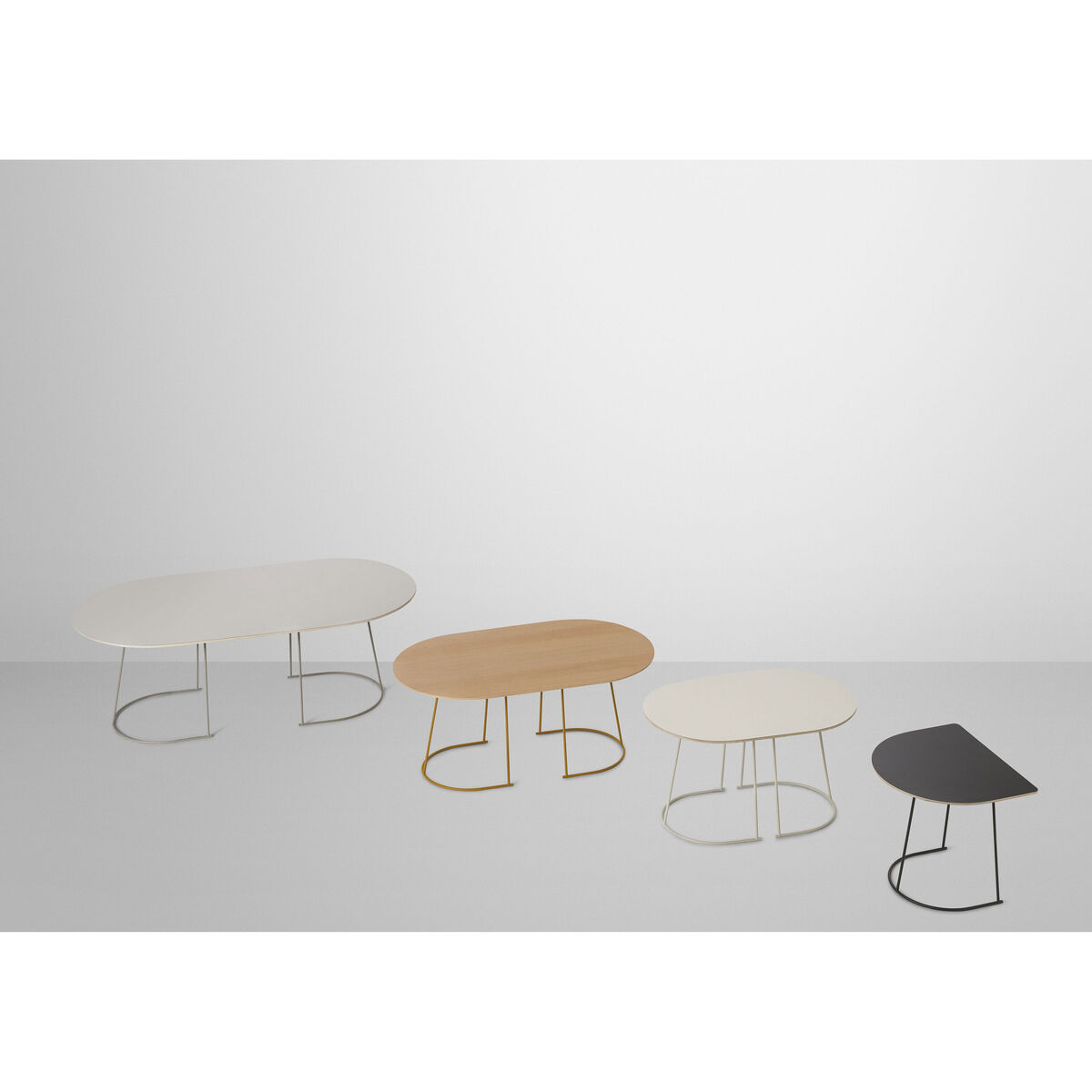Airy Coffee table - / Large - 120 x 65 cm by Muuto Black – image 4