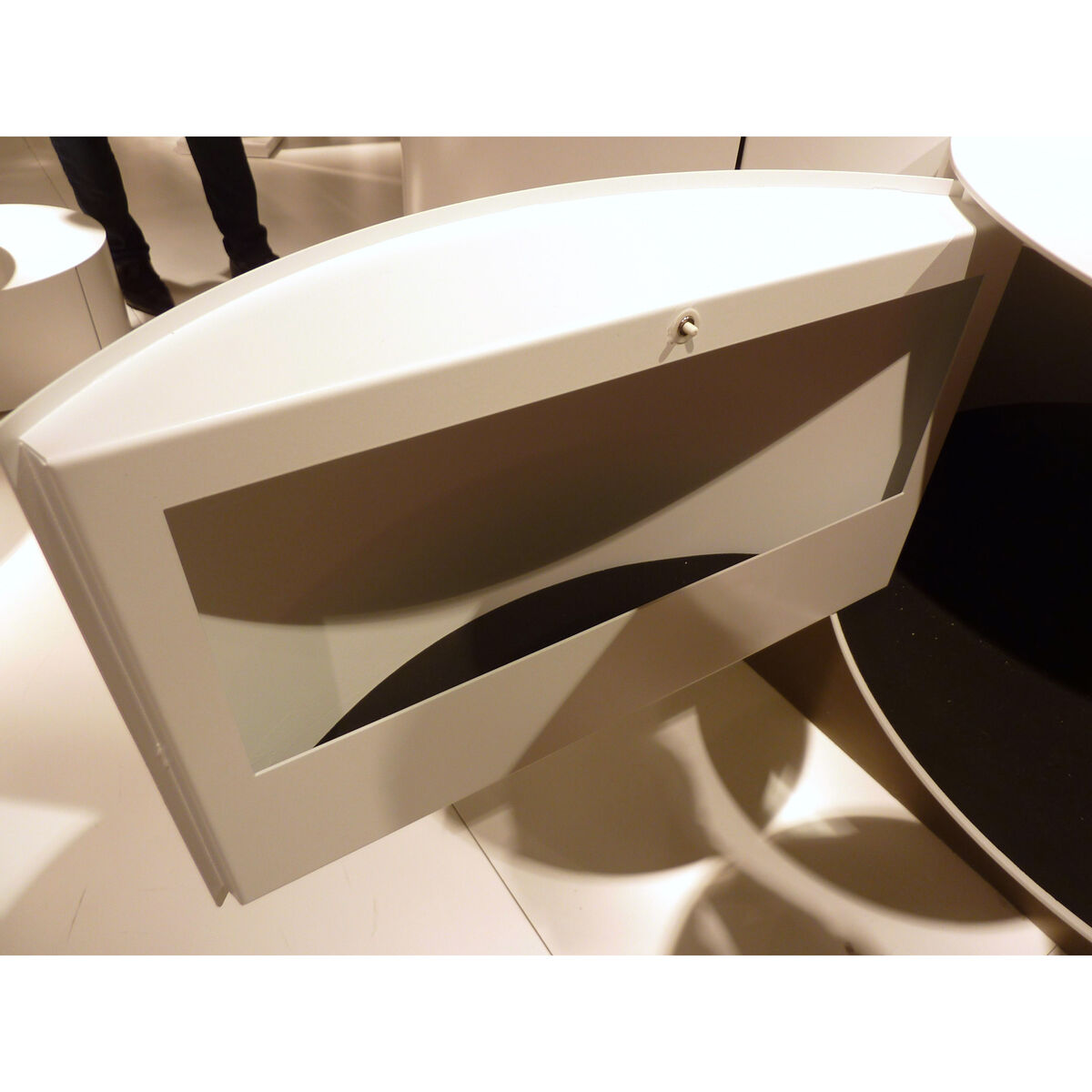 Bon-Bon Coffee table by Opinion Ciatti White – image 9