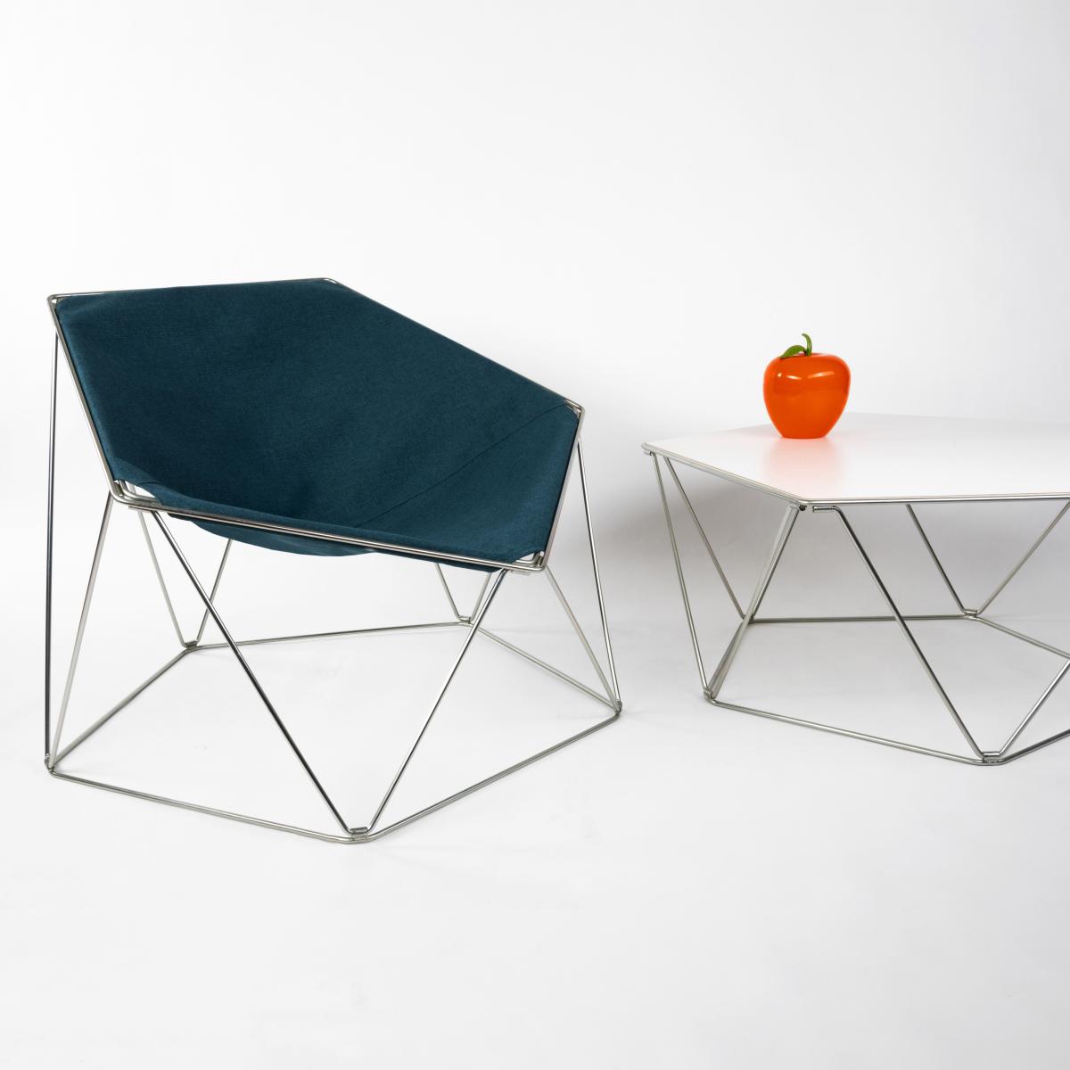 Penta Coffee table wood white / 1970 design - 82 x 88 x H 39 cm - Compagnie – image 3