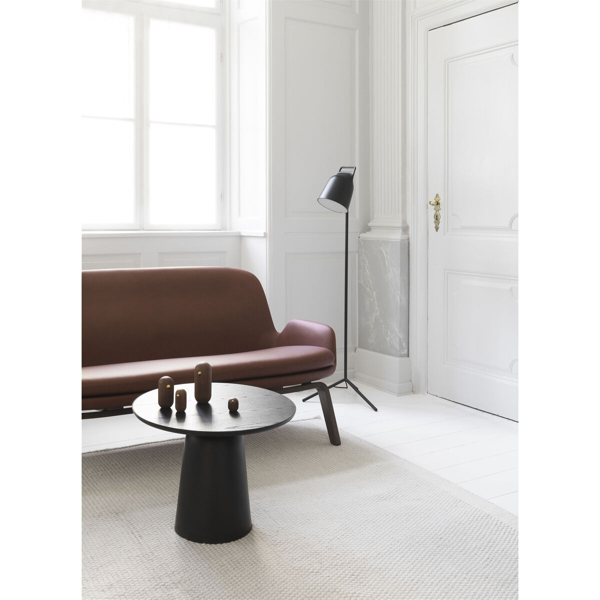 Turn Coffee table - / Height adjustable from 41 to 64 cm / Ø 55 cm by Normann Copenhagen Black – image 4