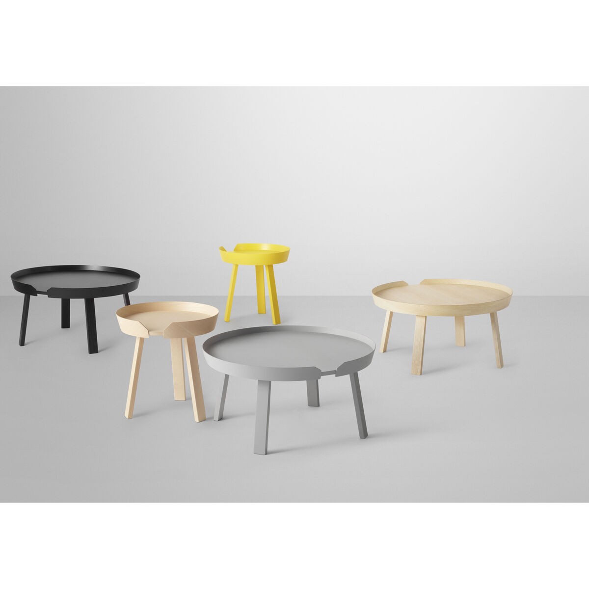 Around Coffee table - Around - Table basse - Large Ø 72 x H 37,5 cm by Muuto Grey – image 2