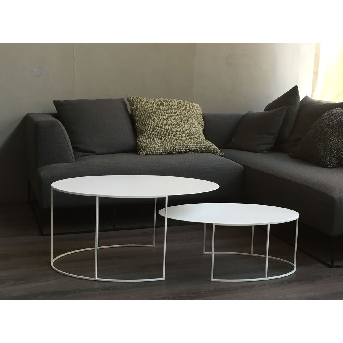 Slim Irony Coffee table - oval / 86 x 54 cm H 42 cm by Zeus White – image 2