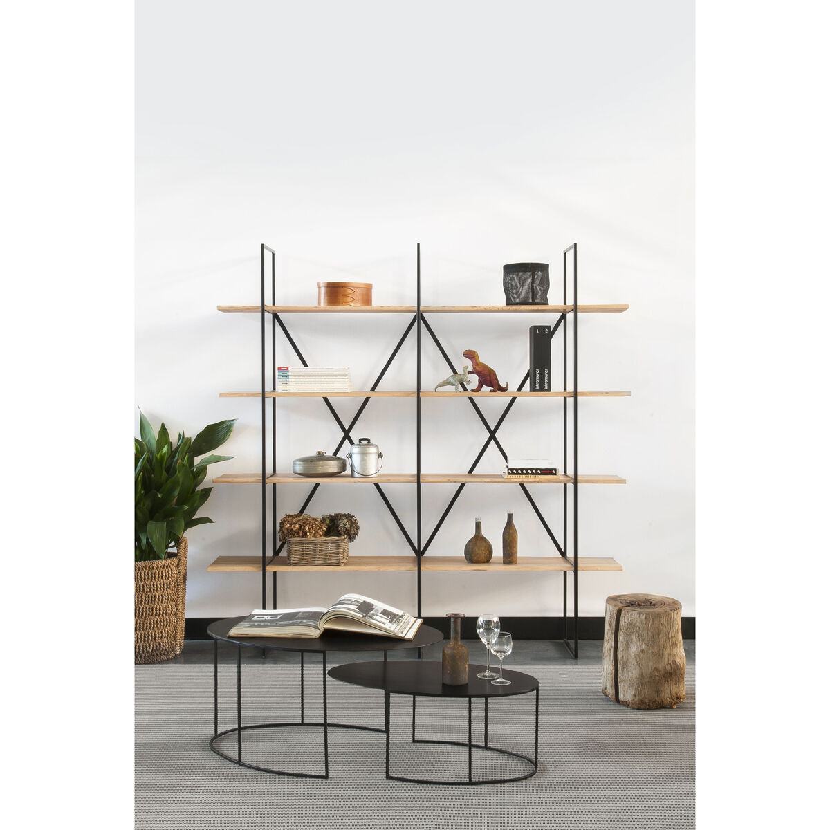 Slim Irony Coffee table - Oval - H 29 cm by Zeus Black – image 2