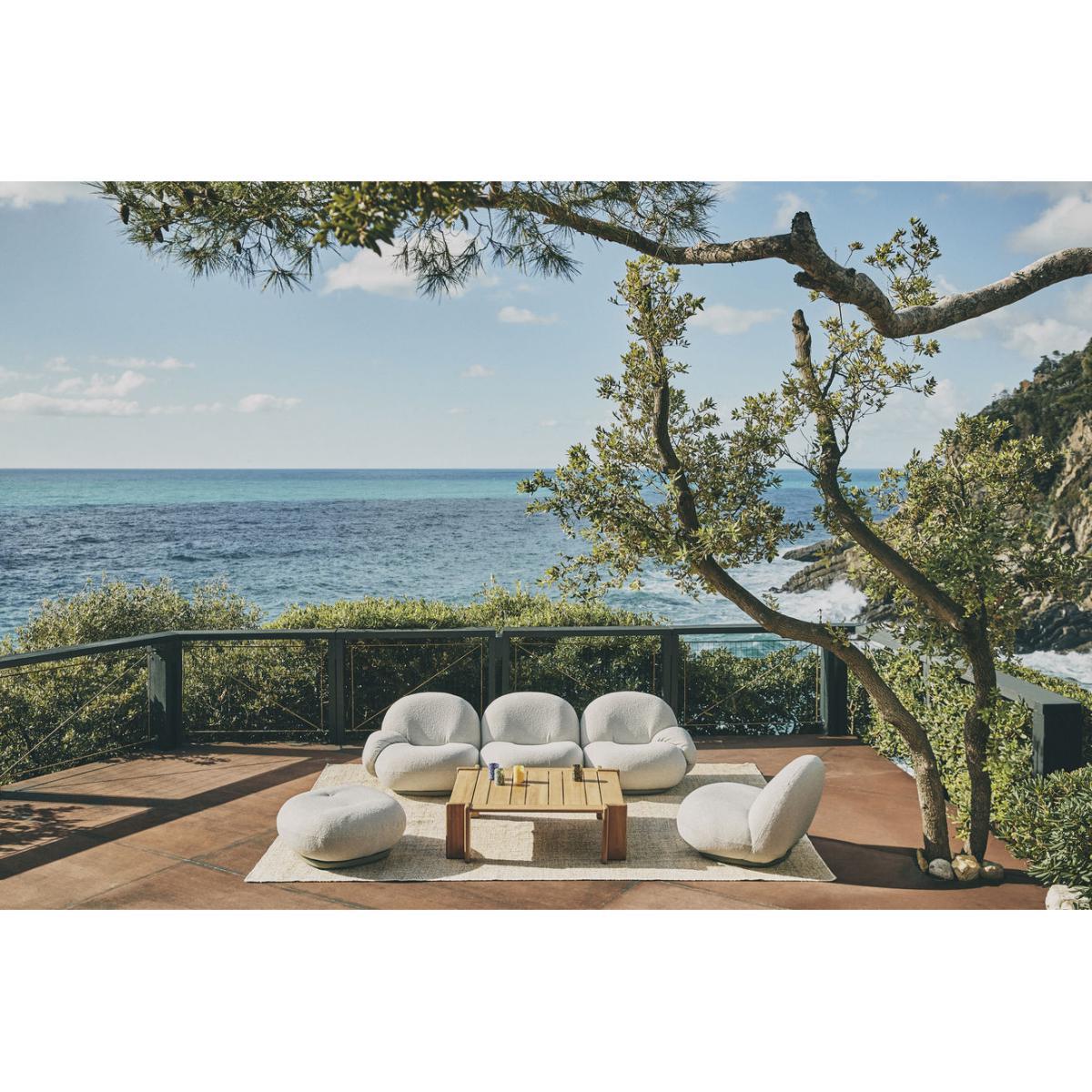 Atmosfera Coffee table - / 113 x 100 cm - Teak by Gubi Natural wood – image 2