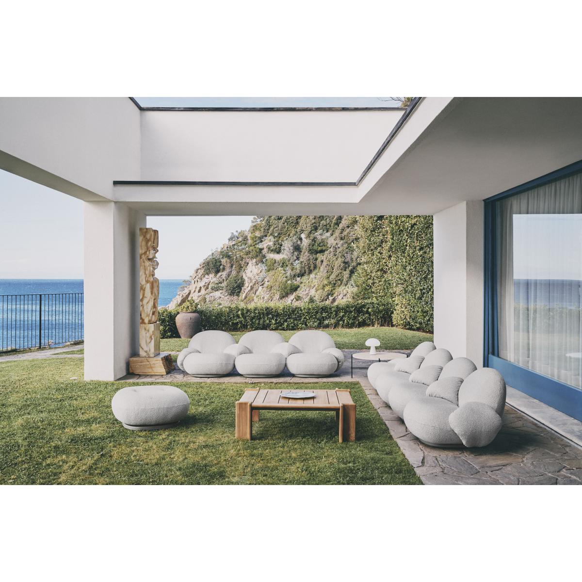Atmosfera Coffee table - / 113 x 100 cm - Teak by Gubi Natural wood – image 3