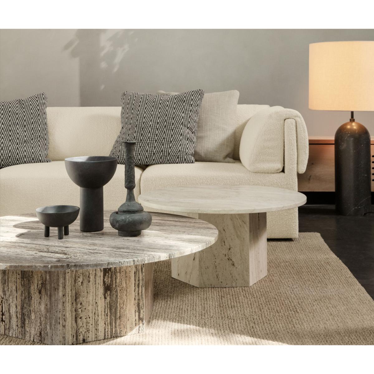 Gubi Epic coffee table Red ø60 – image 2