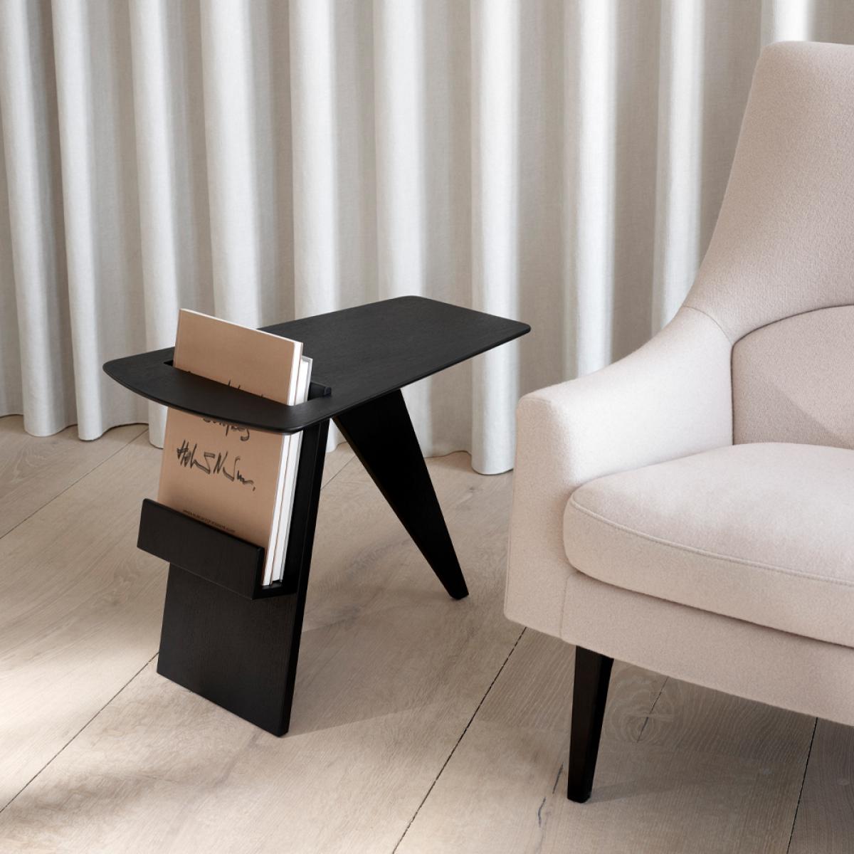 Fredericia Furniture Magazine coffee table Lacquered oak – image 3