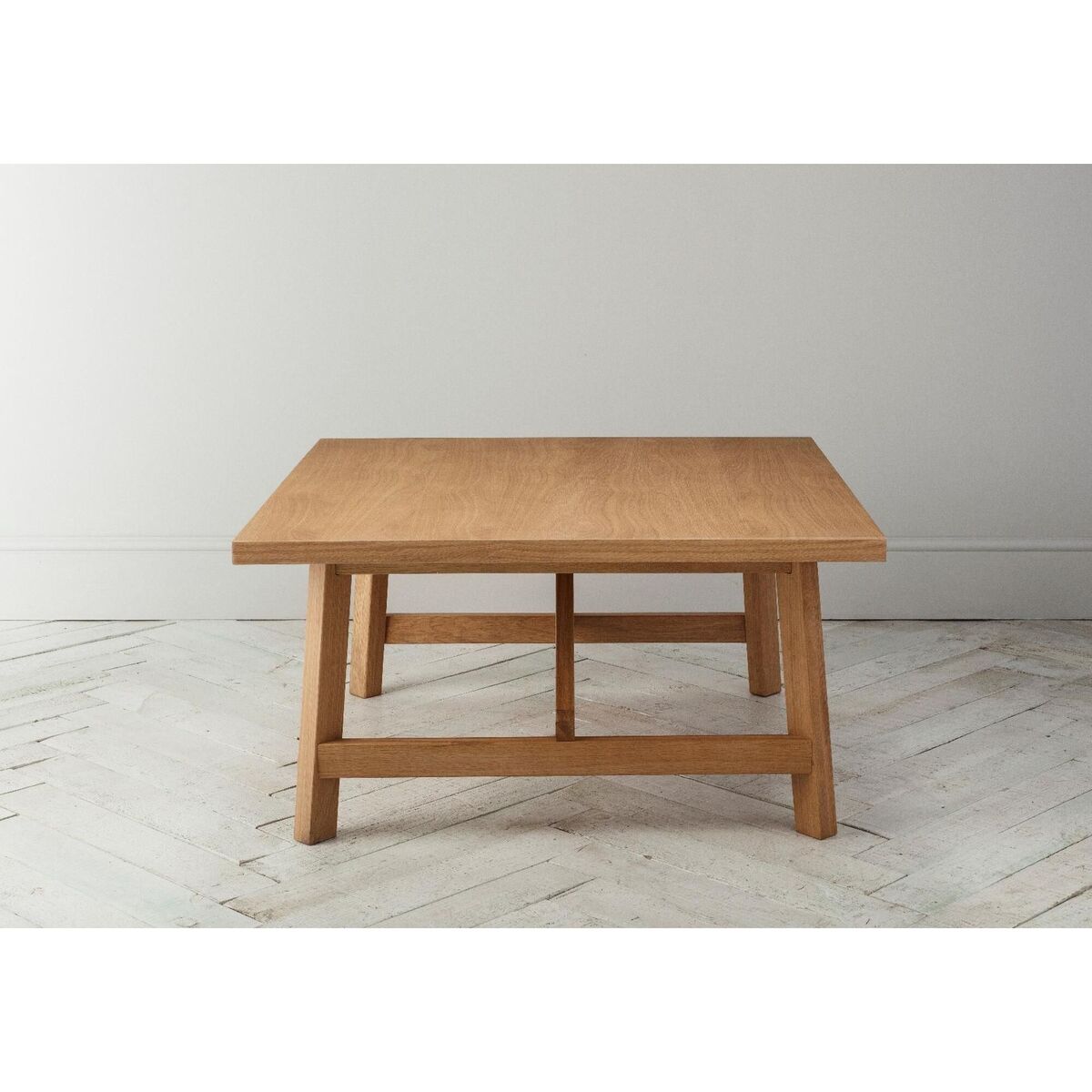 Alec Oak Coffee Table – image 2