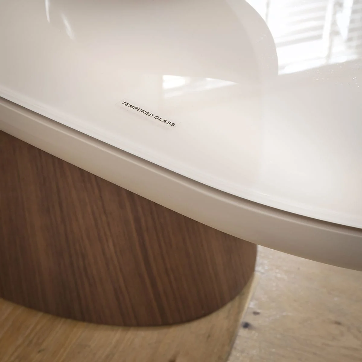 Modern Glass Coffee Table Matte White Walnut 140x60cm – image 3