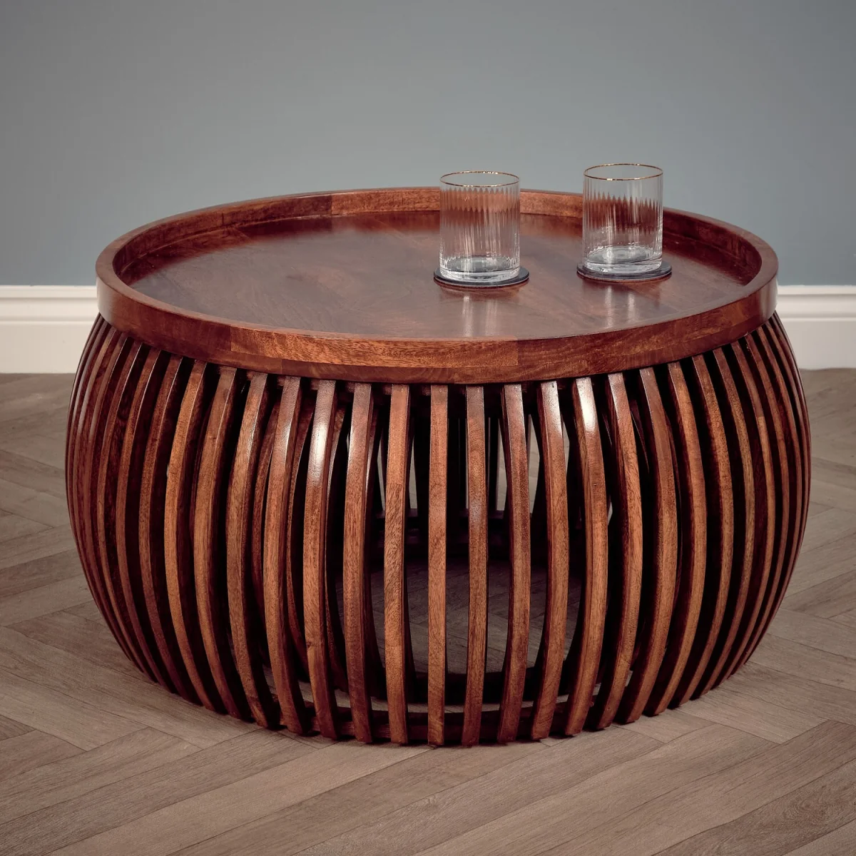 Set of 2 Solid Mango Wood Round Coffee Tables - Medium Oak – image 6