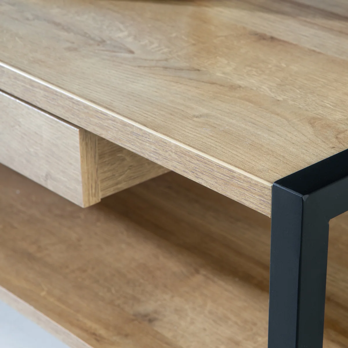 High Rock Coffee Table in Riviera Oak - Black & Riviera Oak – image 7