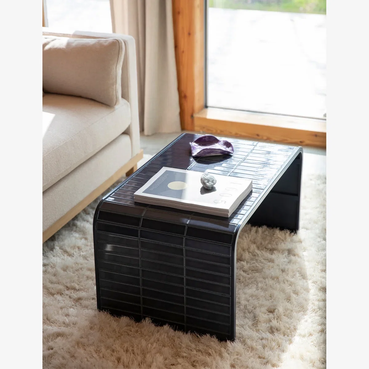 RikRak coffee table with Blue Tiles – image 1
