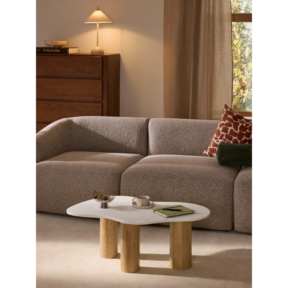 Organic-Shaped Marble Coffee Table Naruto – image 9