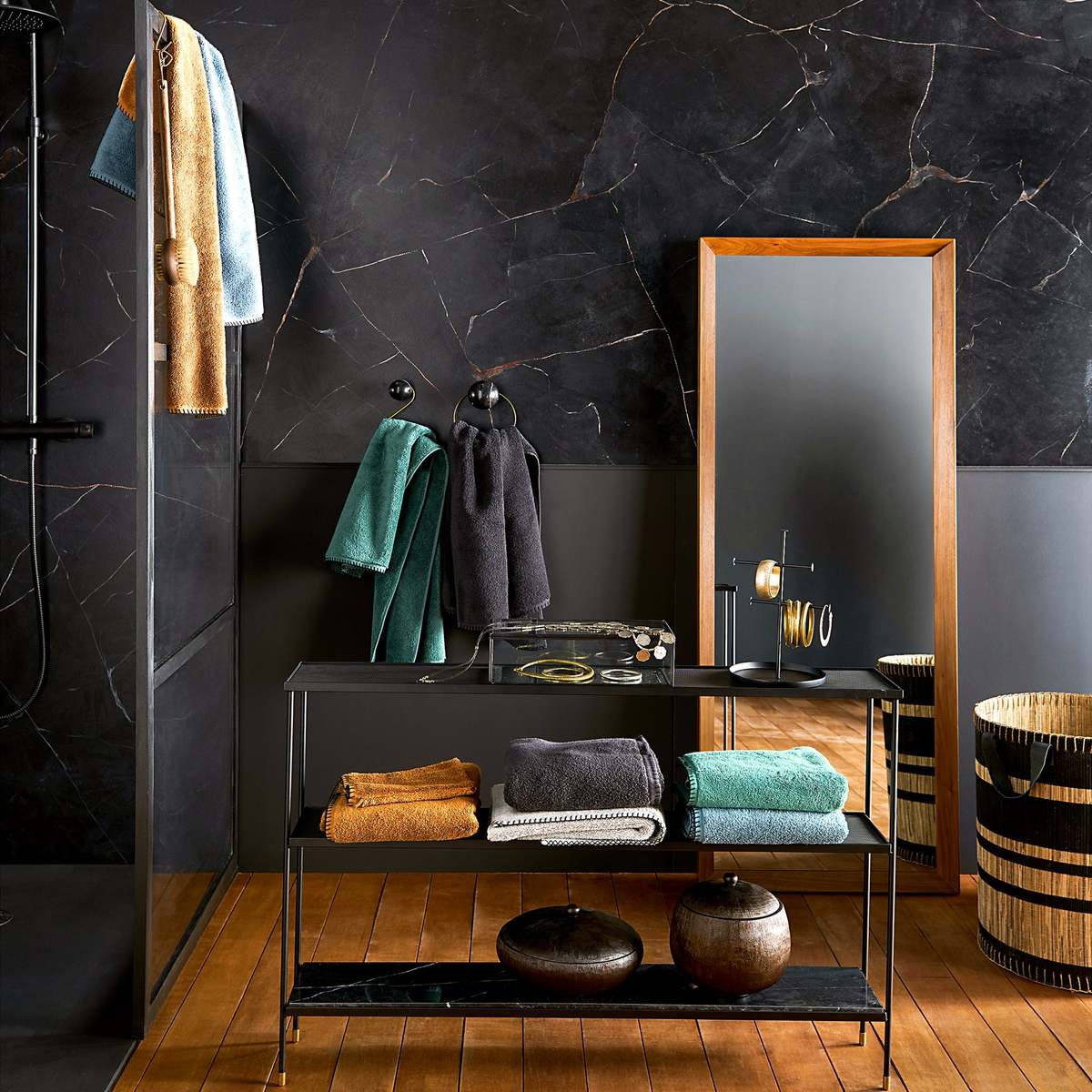 SAMITHA Metal and Marble Console Table – image 7