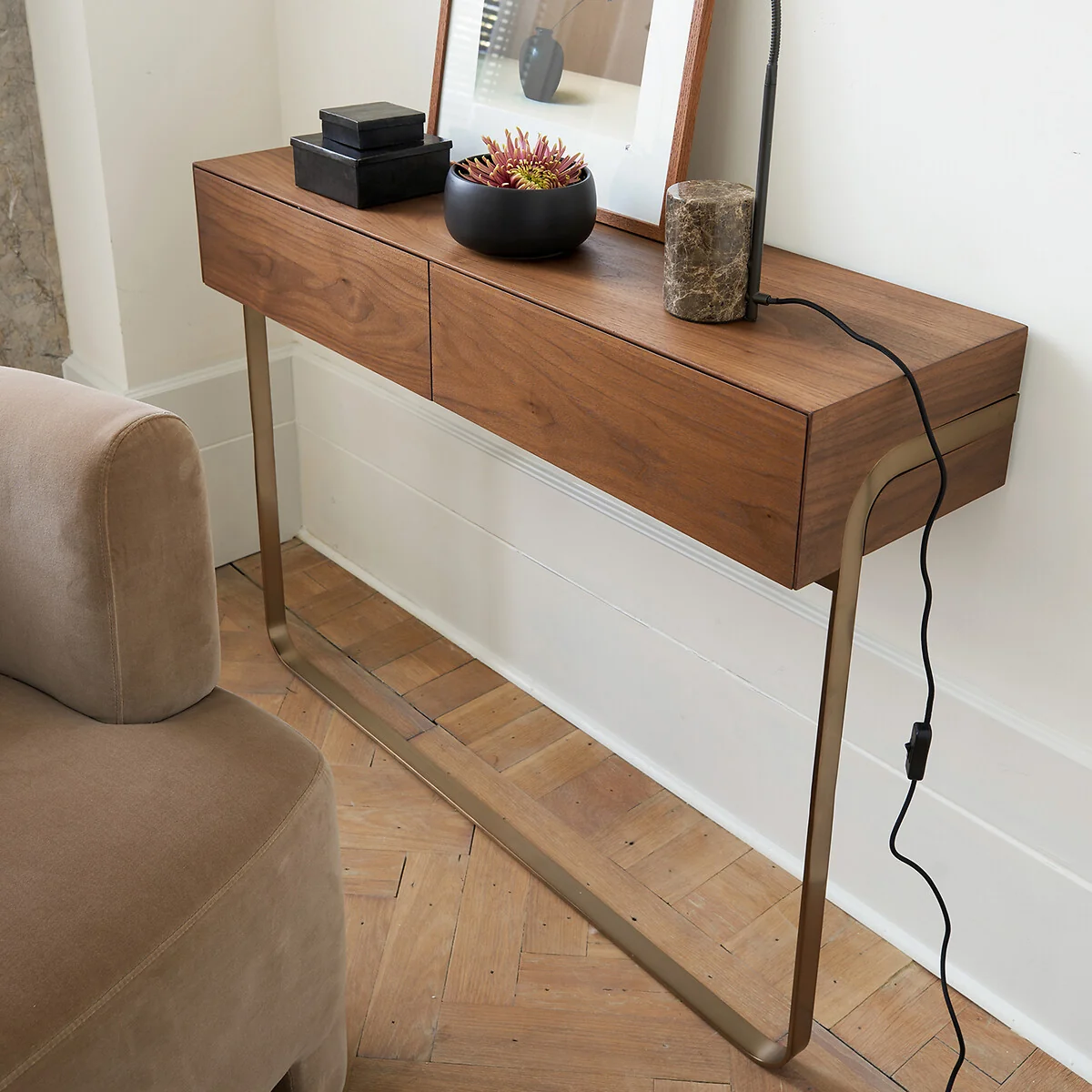 Merten Wall-Mounted Console Table in Walnut Veneer – image 2