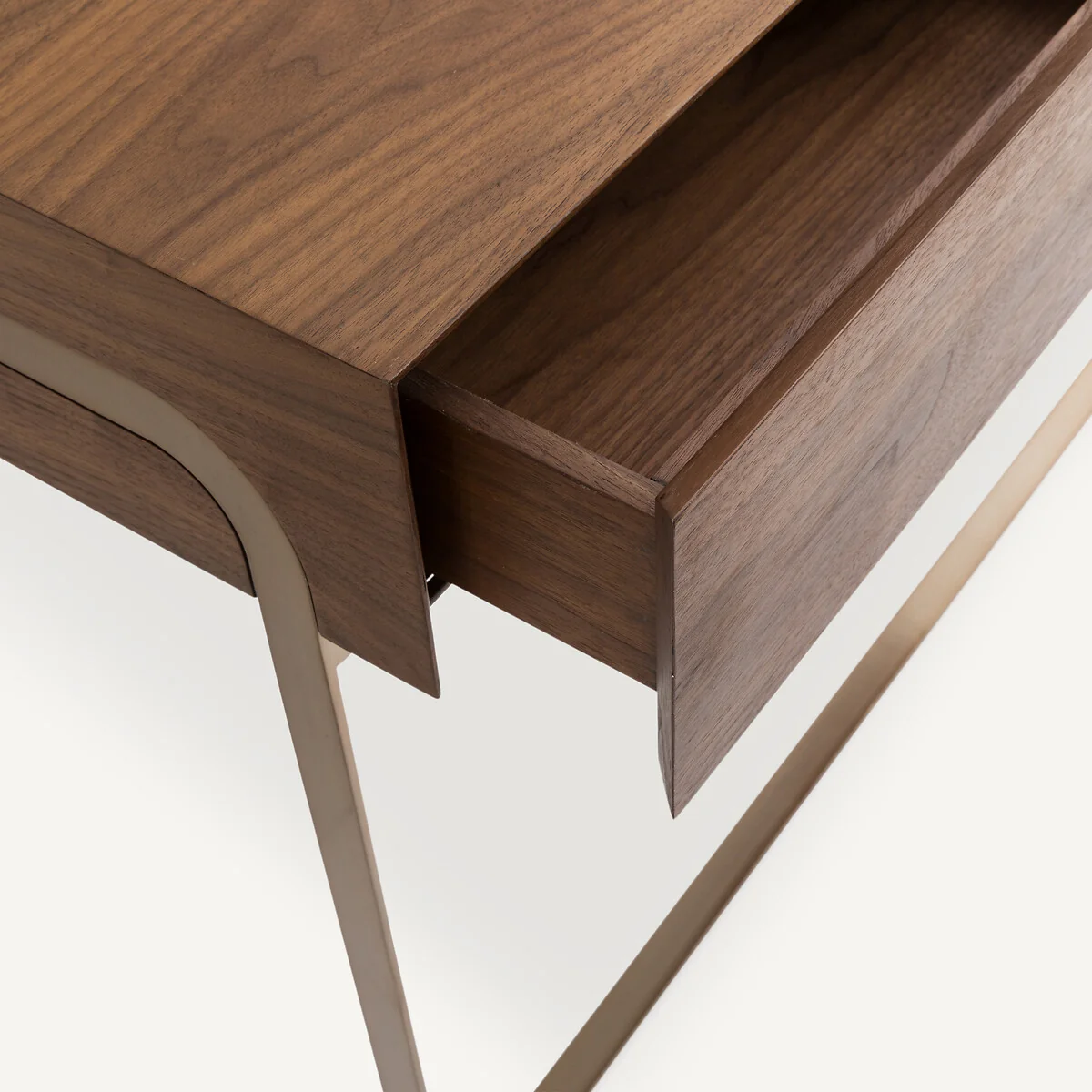 Merten Wall-Mounted Console Table in Walnut Veneer – image 5