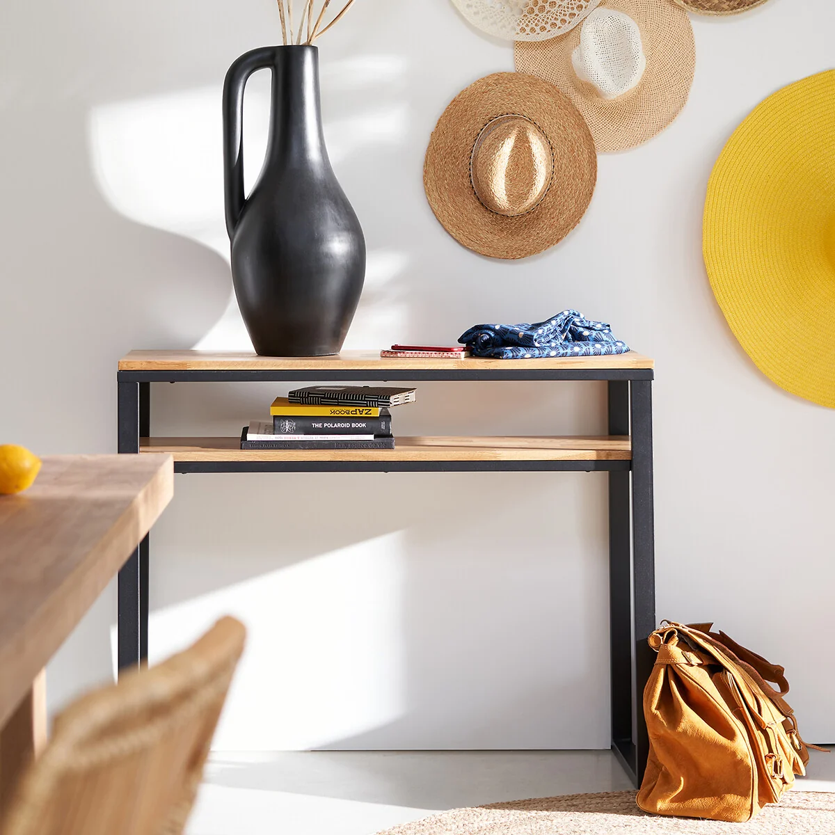 Hiba 2-Tier Console Table in Solid Oak and Steel – image 2
