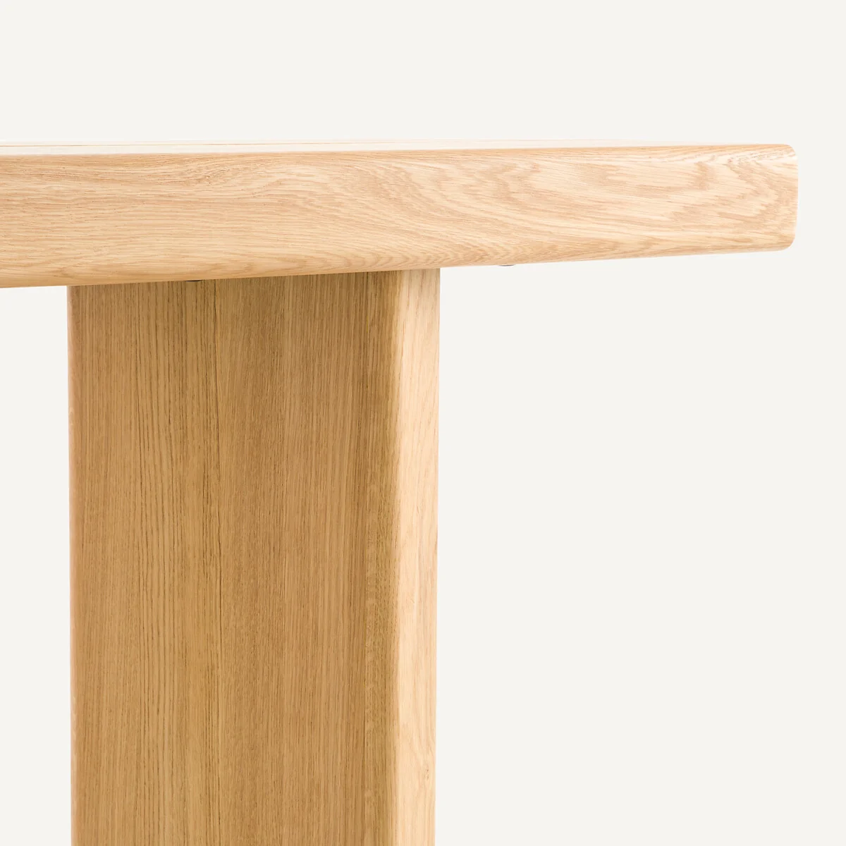 Olaga Console Table in Oak and Oak Veneer, L140cm – image 7