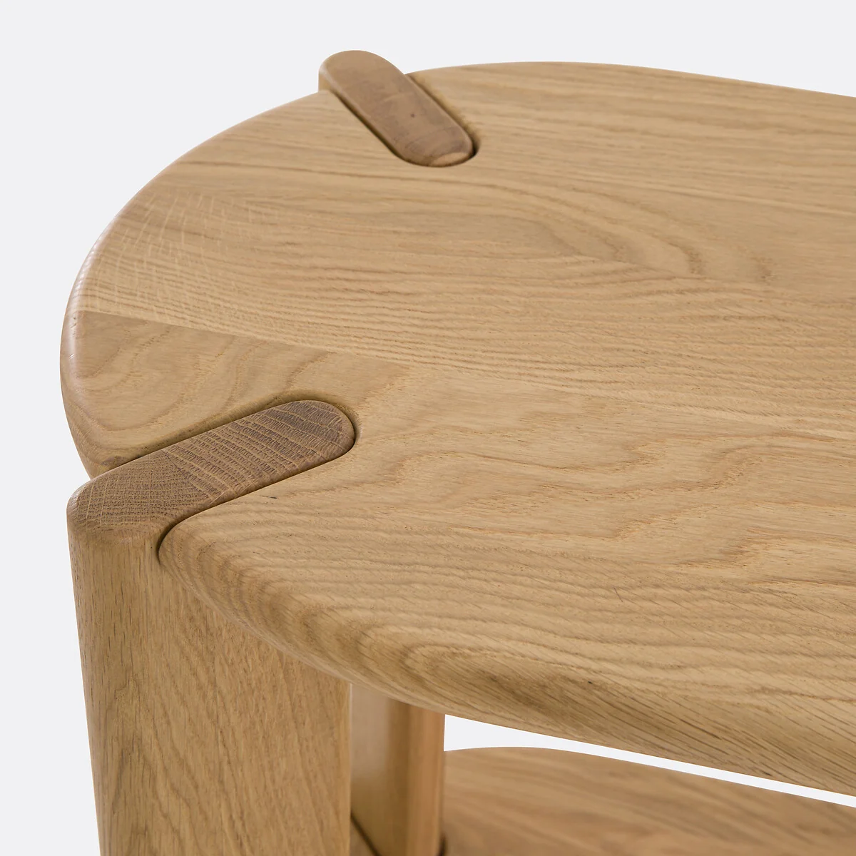 Elmo 3-Shelf Console Table in Solid Oak – image 4