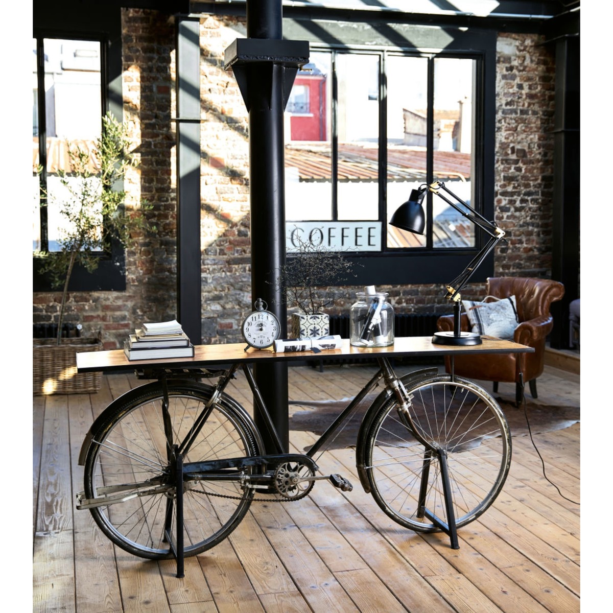 Black Metal and Mango Wood Industrial Bicycle Console Table Bicyclette – image 5