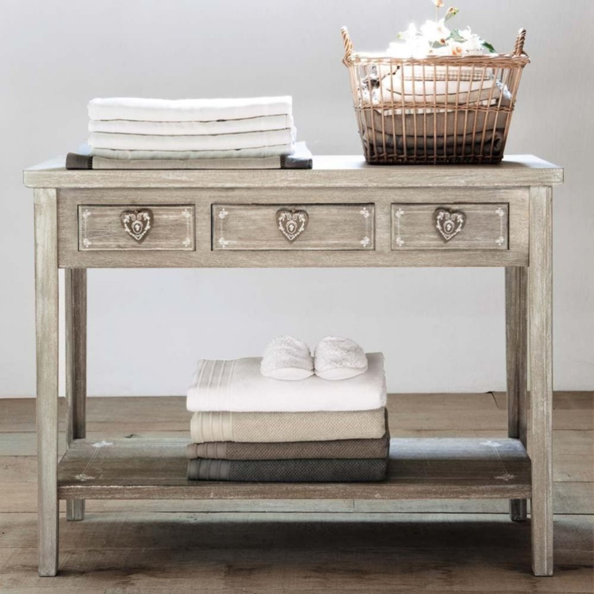 Greyed paulownia wood linen table W 105cm Camille – image 2