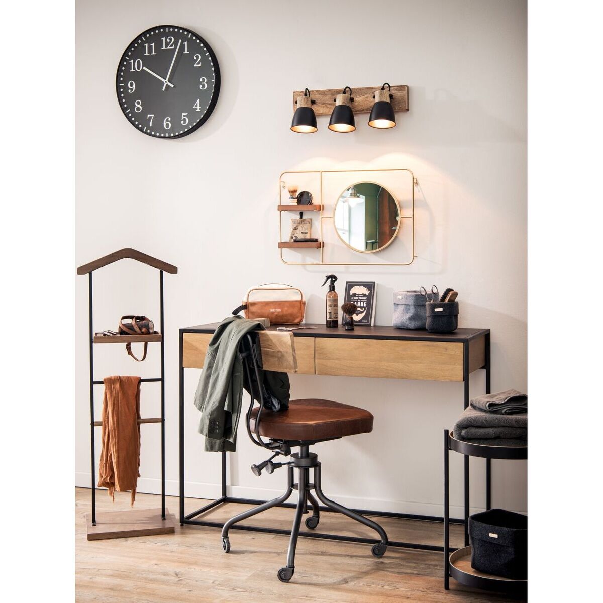 Black Metal and Solid Mango Wood 2-Drawer Console Table – image 7